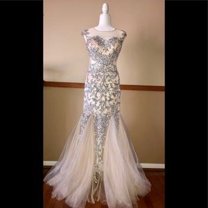 Show a little skin... why not? ☺️